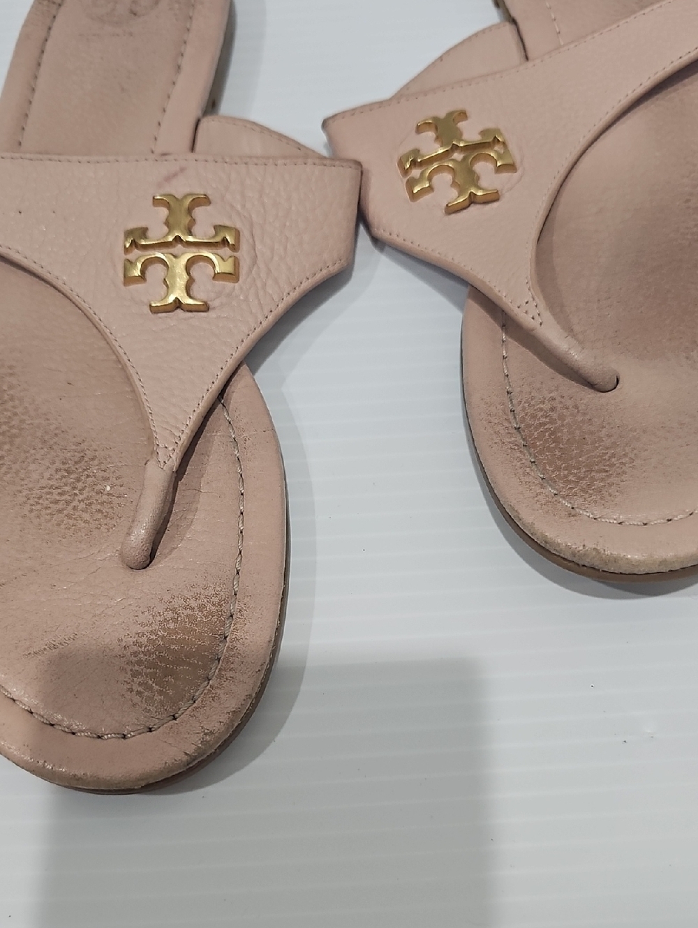Tory Burch Jolie Flat Thong Sandals Tumbled Size 86 - Picture 3 of 11